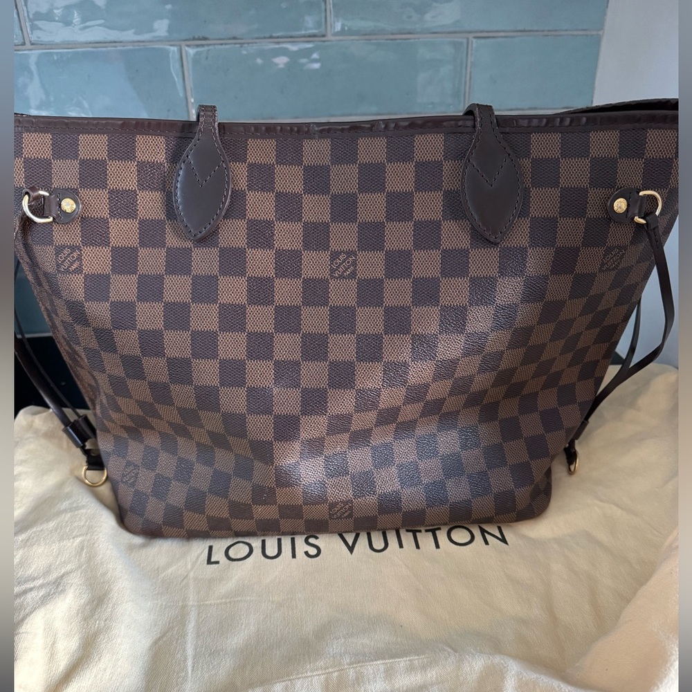 Louis Vuitton Tote